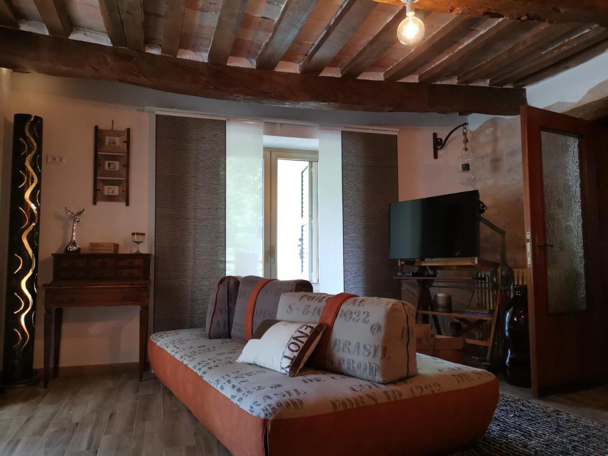 Bed & Breakfast Sentiero 54 Cantiano Eksteriør billede