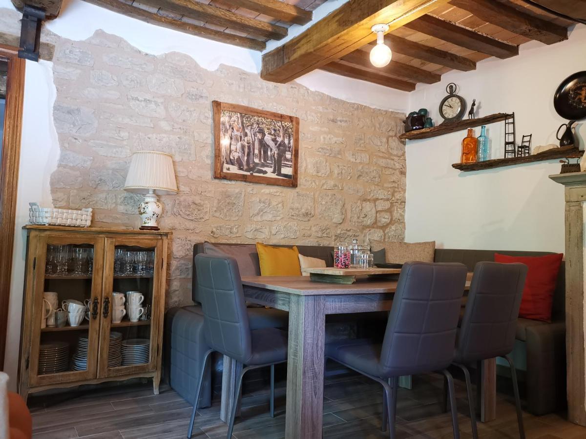 Bed & Breakfast Sentiero 54 Cantiano Eksteriør billede